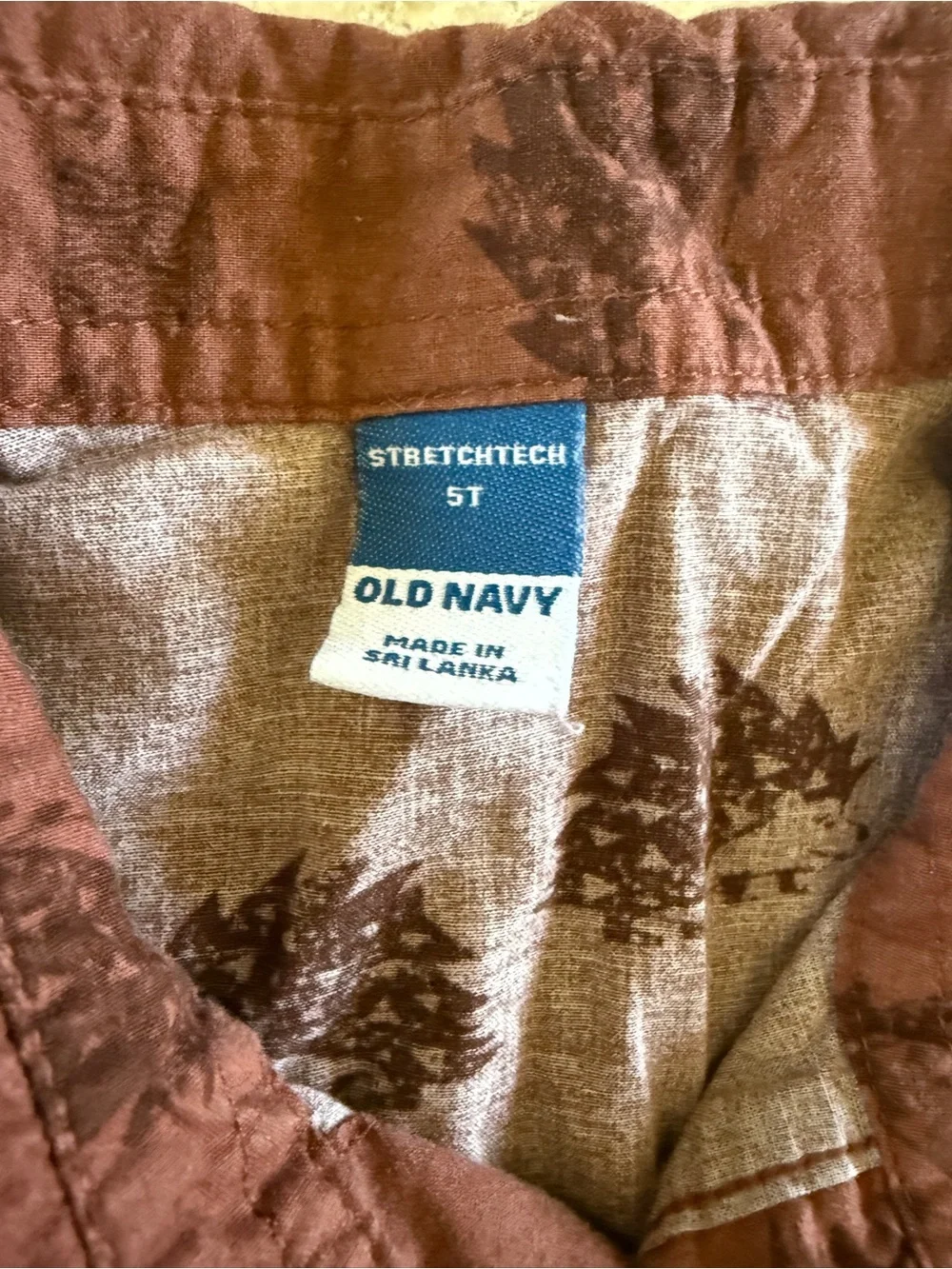 Old Navy Boys 5/5T Button Down Shirt Lot of 3 Short Sleeve Patterned
